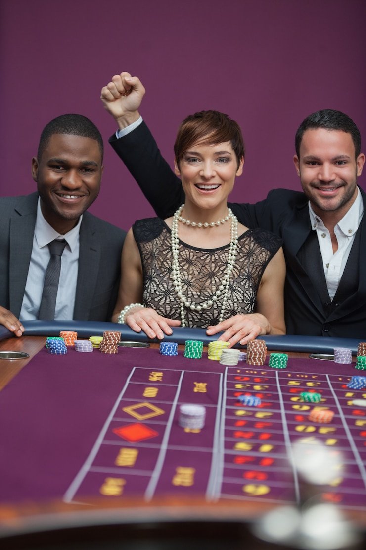 Antarmuka kategori Champions League di platform elangspin menampilkan daftar pertandingan dan pasar taruhan